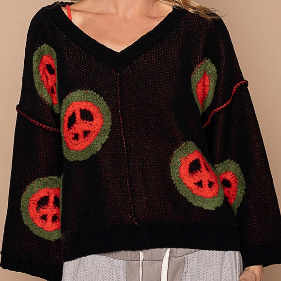 NEW! POL Clothing Peace Sign Crop Sweater Black,Red,Green Sizes S,M, & L - Picture 3 of 8